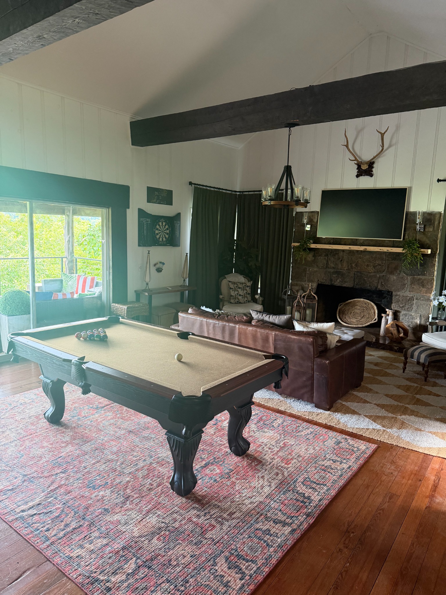 Clean Airbnb game room and vacation rental space